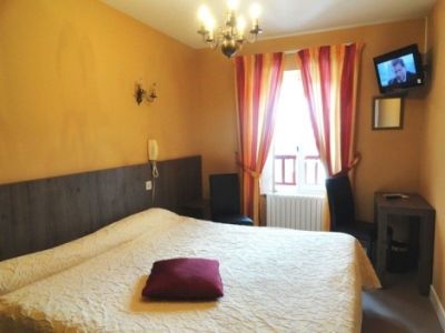 Hotel Des Remparts Сен-Жан-П'є-де-Пор Екстер'єр фото